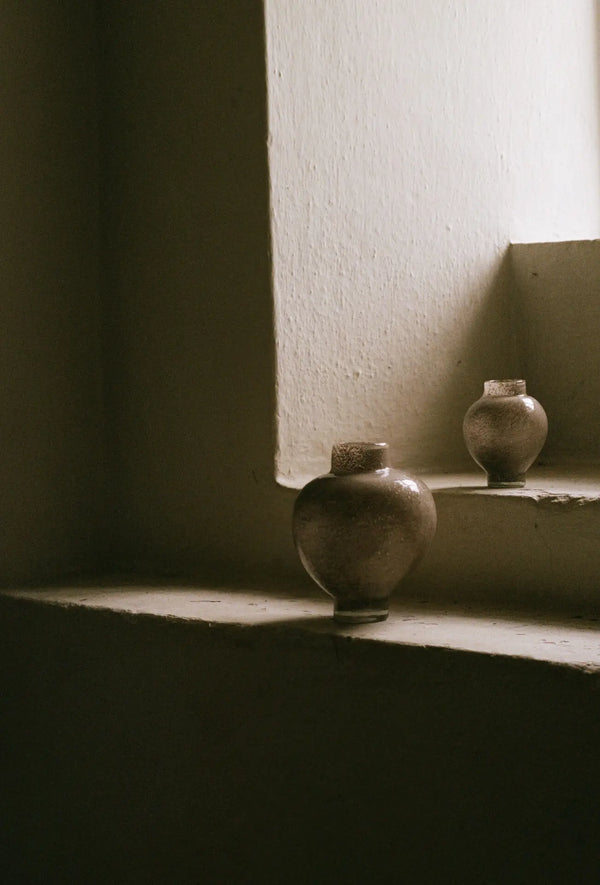 Mila Vase Taupe Narrow