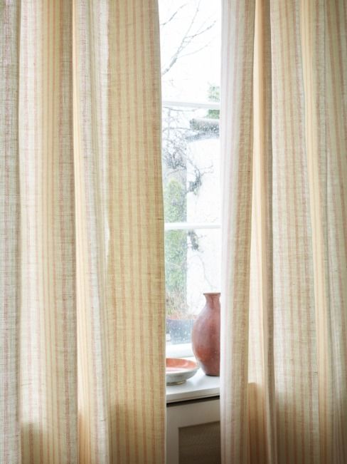 Helene Blanche Tekstil, Polka Stripe Rouge