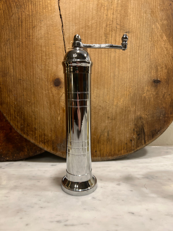 Salt grinder chrome