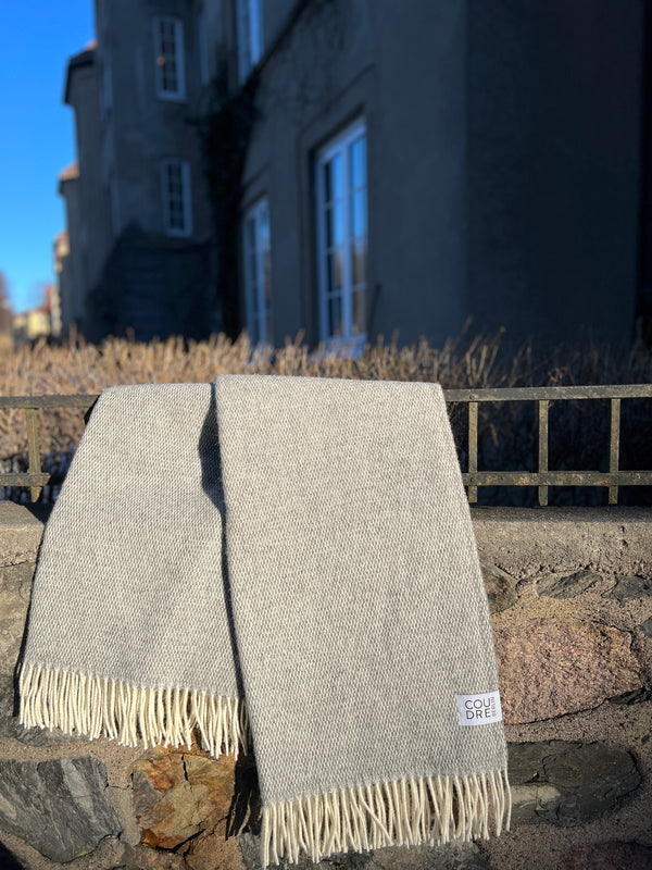 Wool blanket, Grey