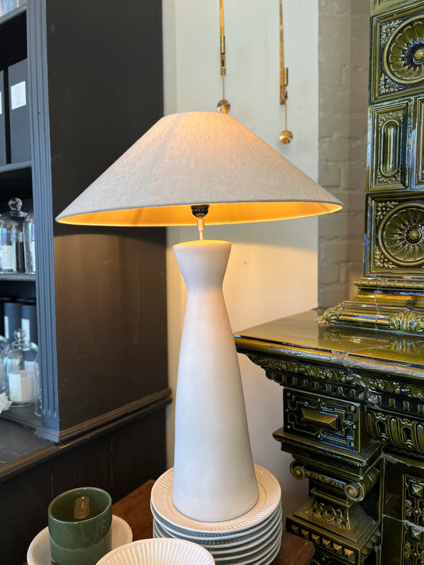 Clemont table lamp with shade