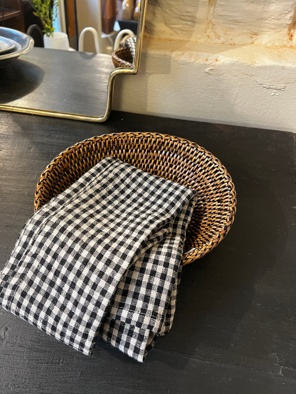 Rattan bread basket small