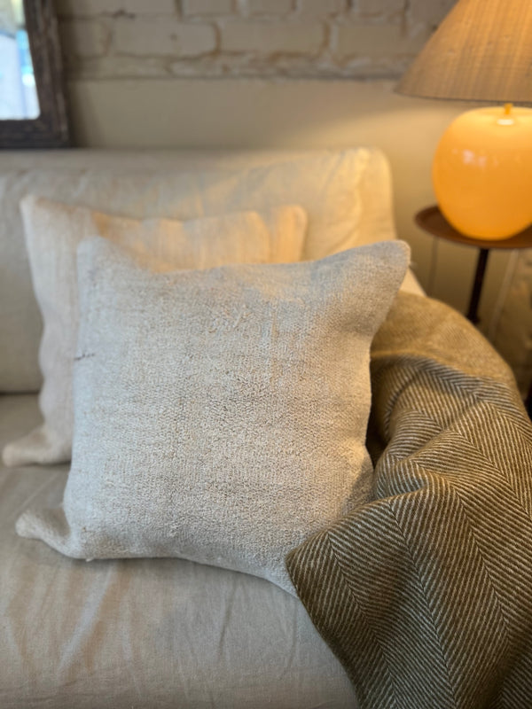 Neutral kelim cushion 50x50
