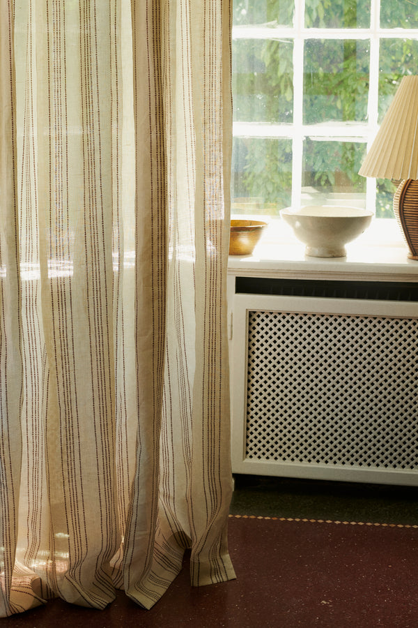 Helene Blanche Tekstil, Vera's Stripe  Burgundy