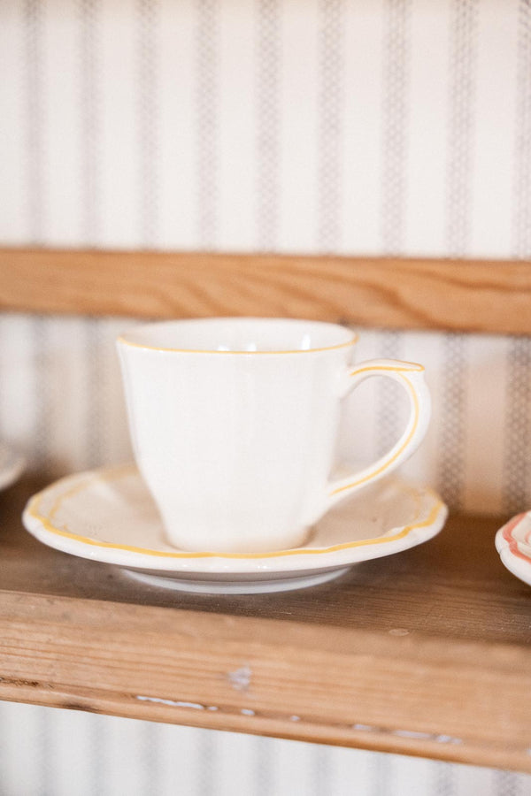 Gien Les Filet Citron, Teacup with saucer
