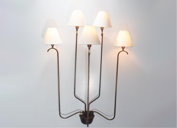 Alabaster Studio wall lamp triumph