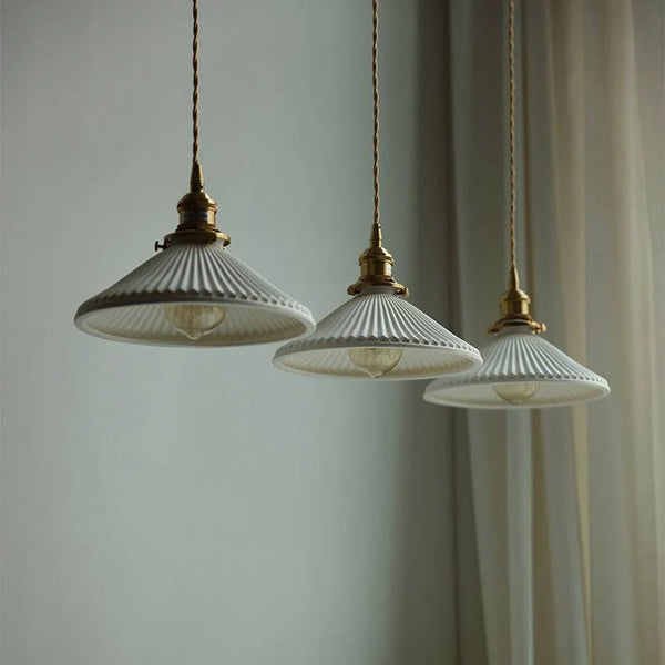 Taklampe keramikk og messing
