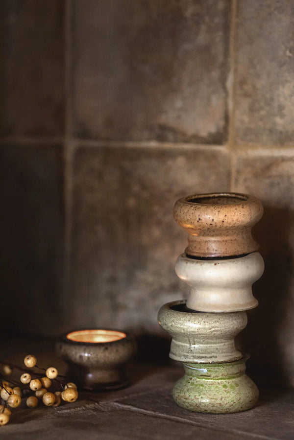 Tealight holder