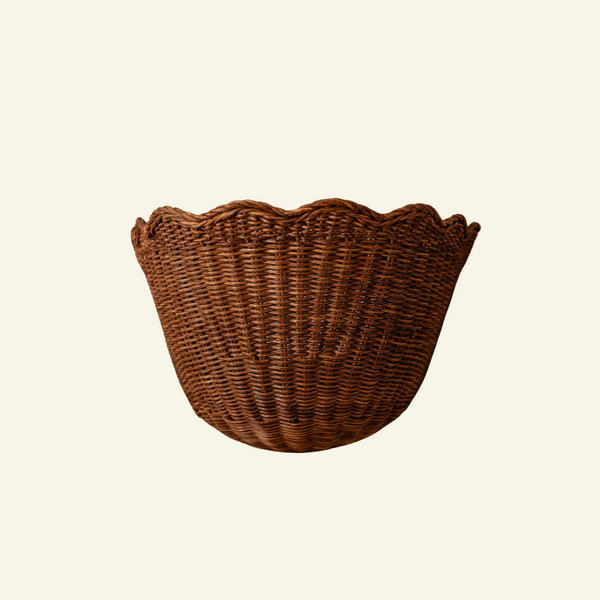 Scalloped Vegglampe i rotting