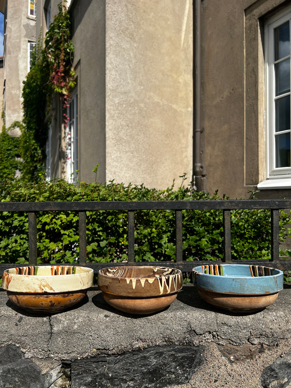 Vintage bowls