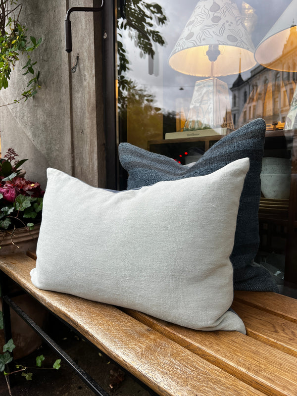 Tailored linen cushion