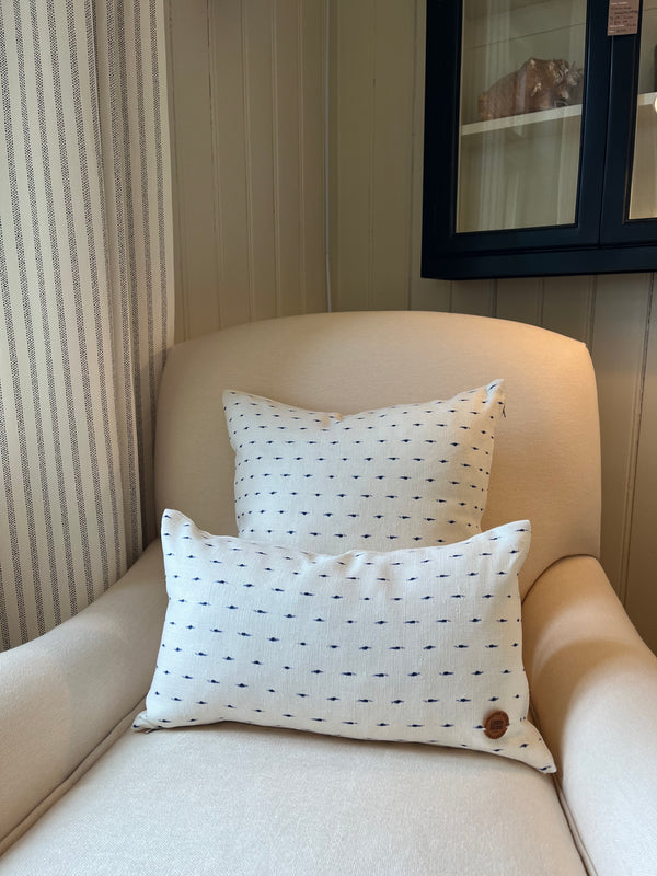 Helene Blanche cushion, Drop Ink 30x50