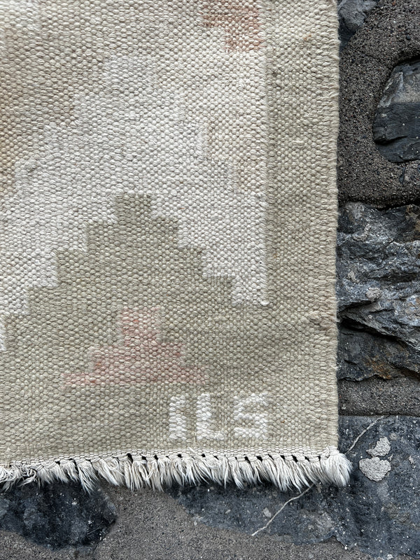 Rolakan Vintage Carpet