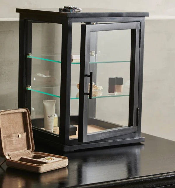 Arno Glass Display