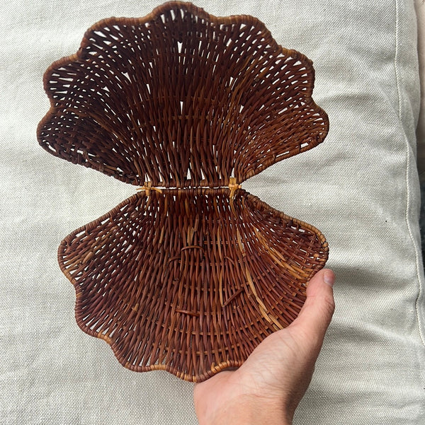 Shell handmade rattan small