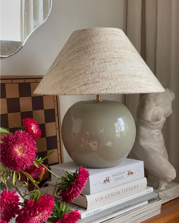 Salig Studio table lamp