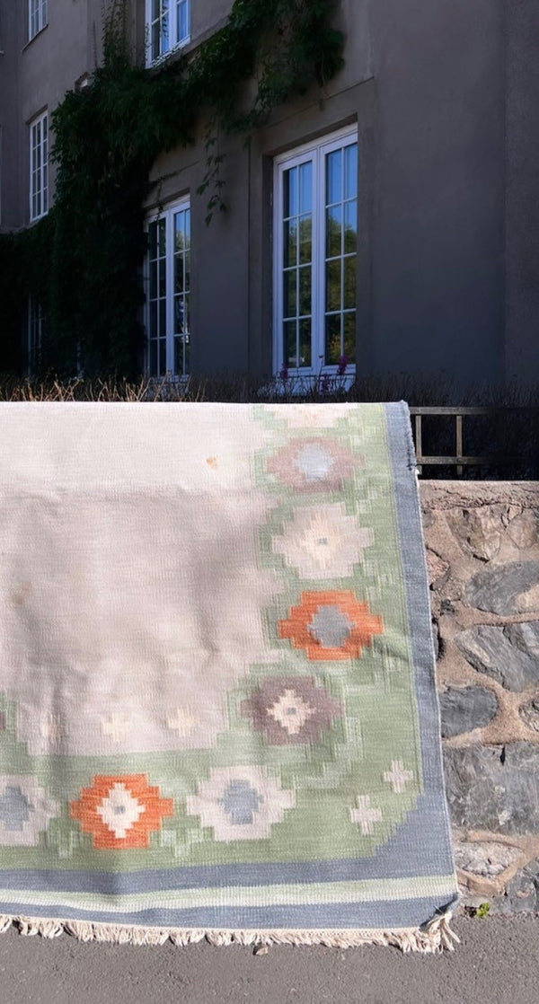 Rolakan Vintage Carpet