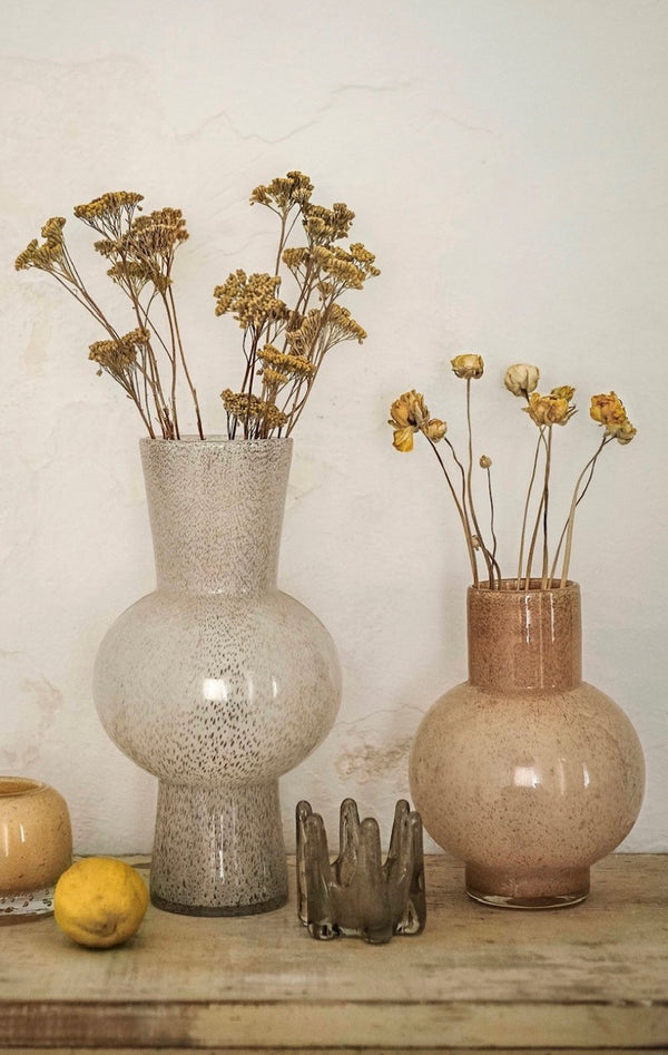 Glassvase med kule, Hvit