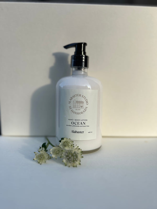 Alabaster studio hand & body lotion