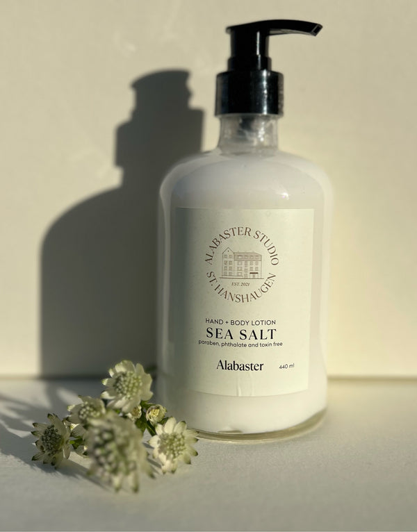 Alabaster studio hand & body lotion