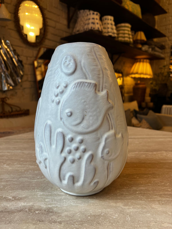 Anna Lisa Thomson vase for Uppsala Ekeby