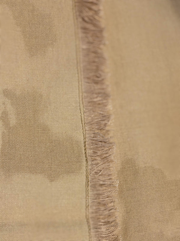 Duk med frynser, Beige