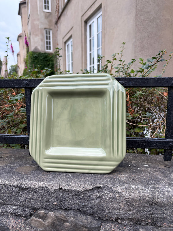 Maison art deco fat, Celadon