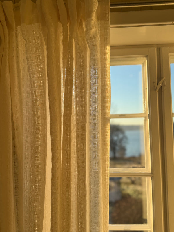 Alabaster studio vevd tekstil