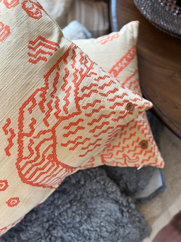 Pute, Dedar Silk Orange 70x40