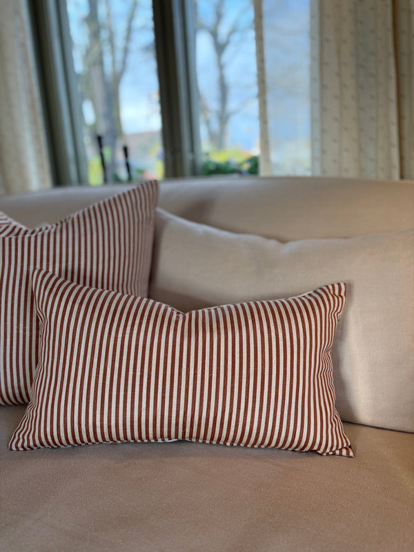 Helene Blanche pute,  Moirè stripe amber / Italiensk tekstil