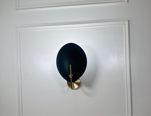 Beetle wall scone black and brass