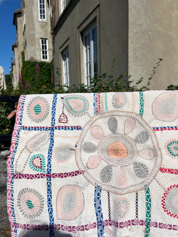 Vintage Kantha tekstil rosa