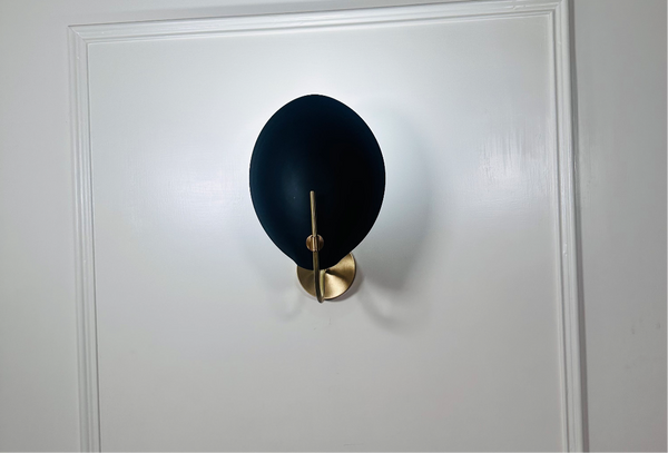 Beetle wall scone black and brass