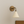 Vegglampe messing og glanset skjerm