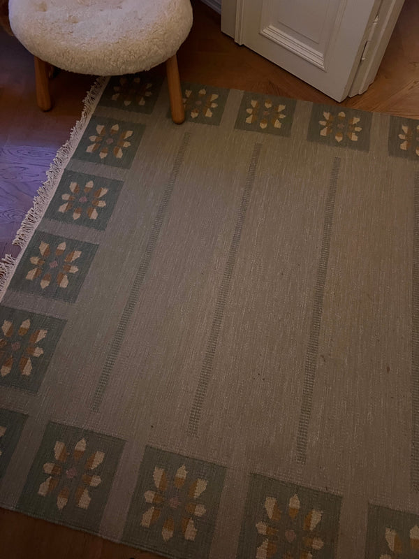 Rölakan Vintage Carpet Green