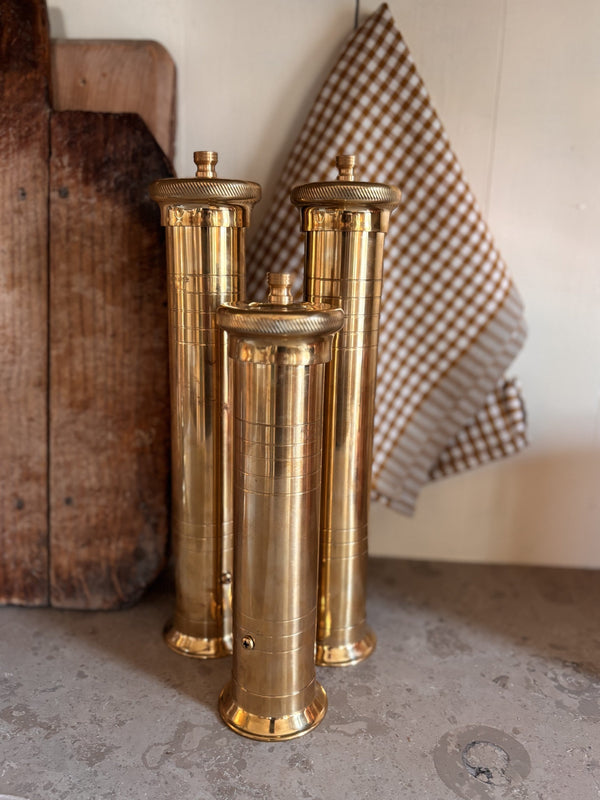 Pepper mill brass