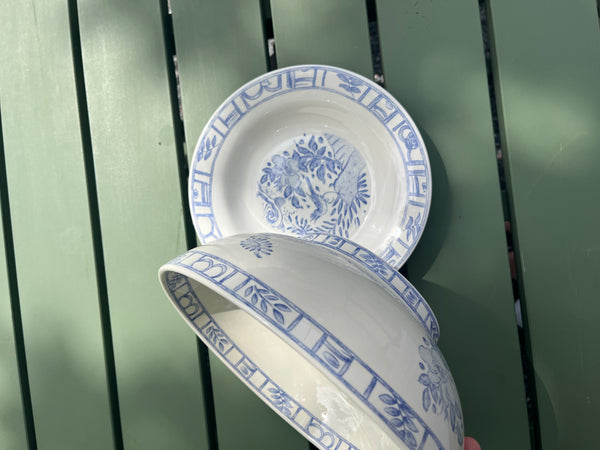 Gien Oiseau Bleu, Serving dish