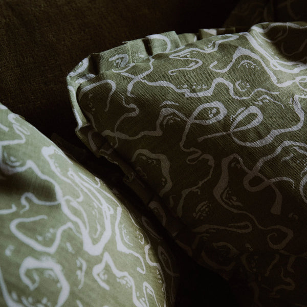 Cathy Nordström Pute, Karin's Dress Khaki 50x50