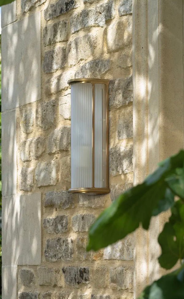 Vegglampe riflet glass, antikk messing