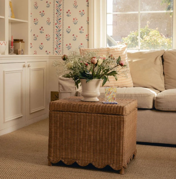 Rattan table with storage