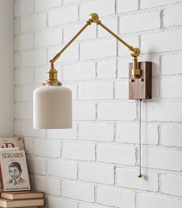 Fanny vegglampe, med arm