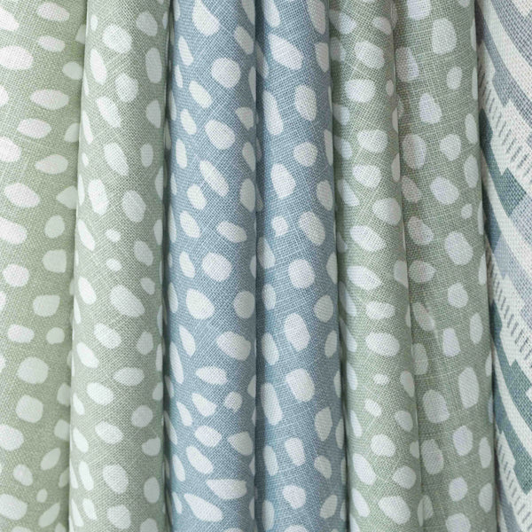 Cathy Nordström Tekstil, Spotty Lightweight - Dove Blue