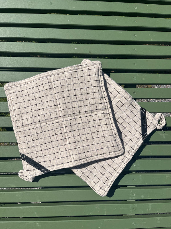 Grytevott, ruter beige/svart
