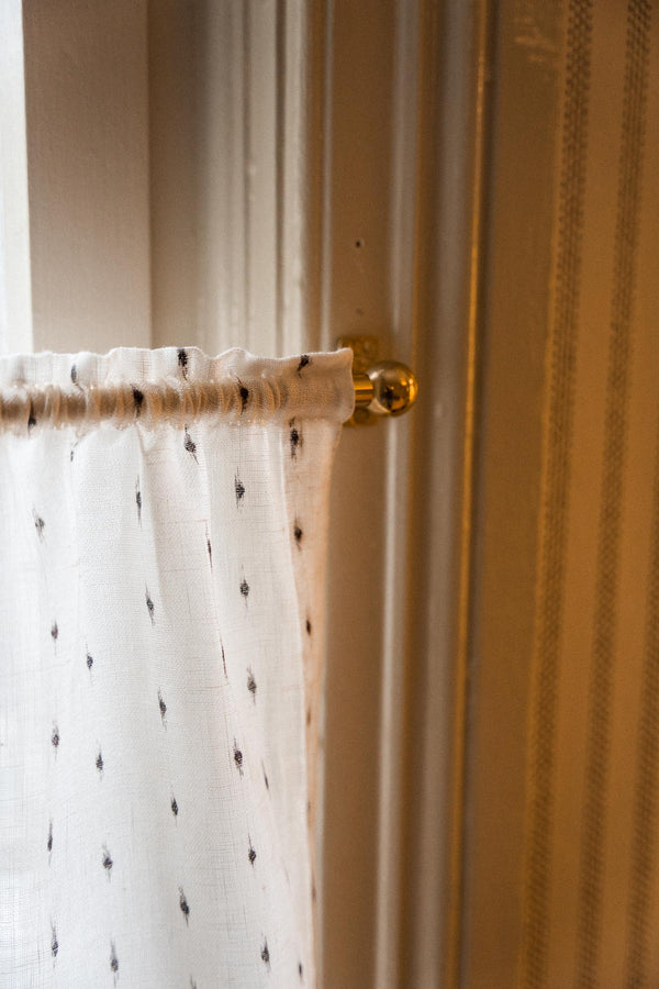 Helene Blanche Tekstil, Drop Voile Linen Charcoal