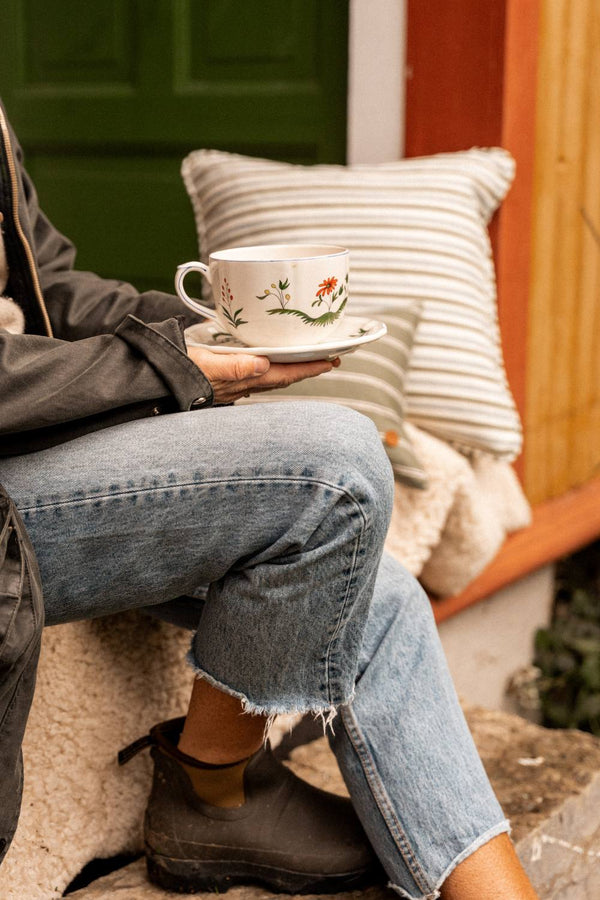 Gien Oiseaux de Paradis, Jumbo Teacup