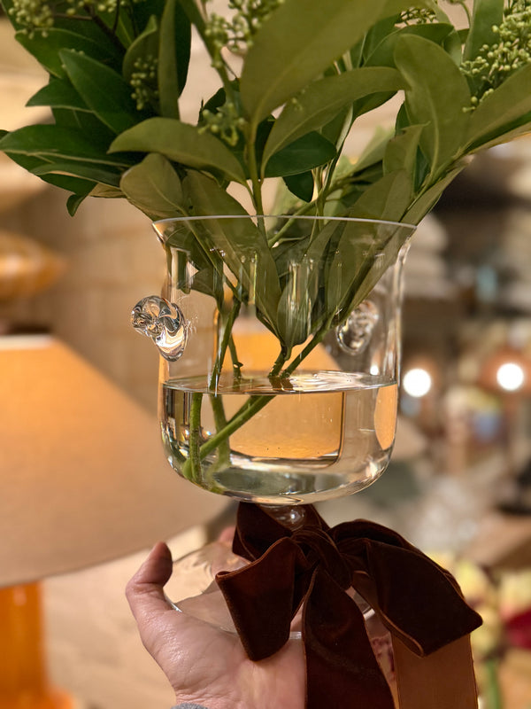 Lisa Hamret vase on stand Large