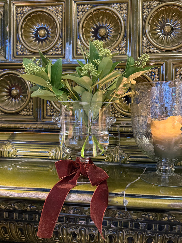 Lisa Hamret vase on stand Large