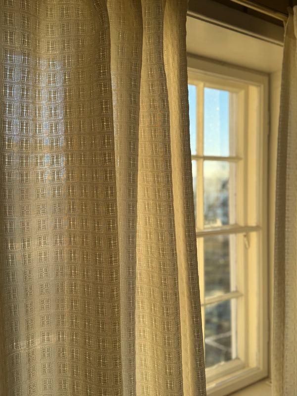 Alabaster studio vevd tekstil