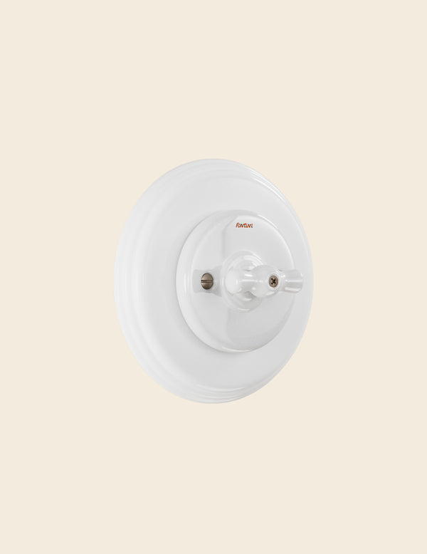 Fontini Garby Colonial, Single Switch