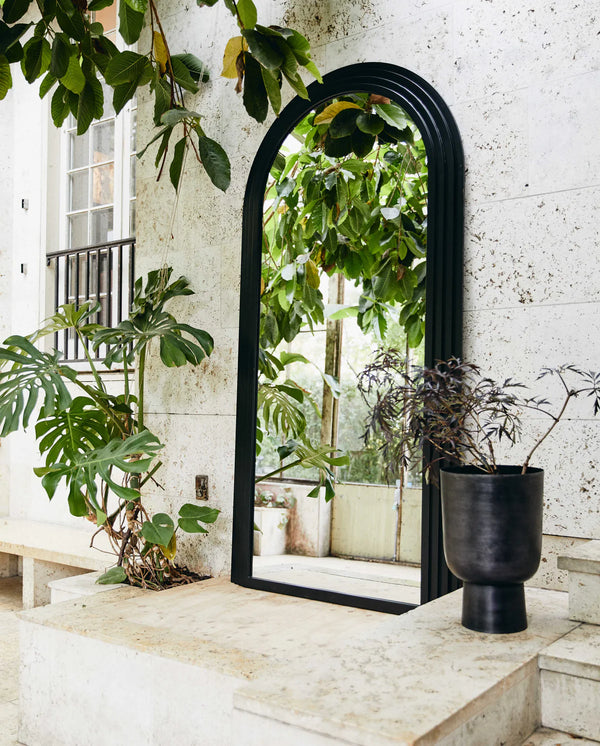 Arch mirror